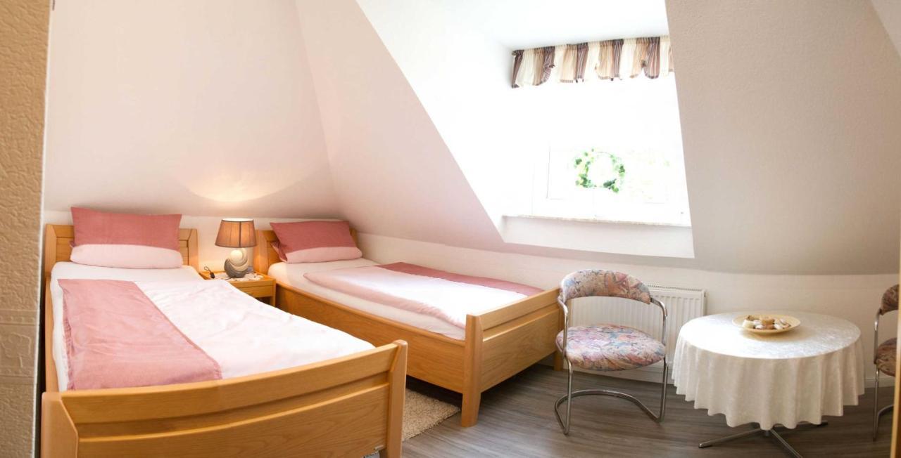Ferienwohnung "Haus Schuldt" Mildstedt Exterior foto